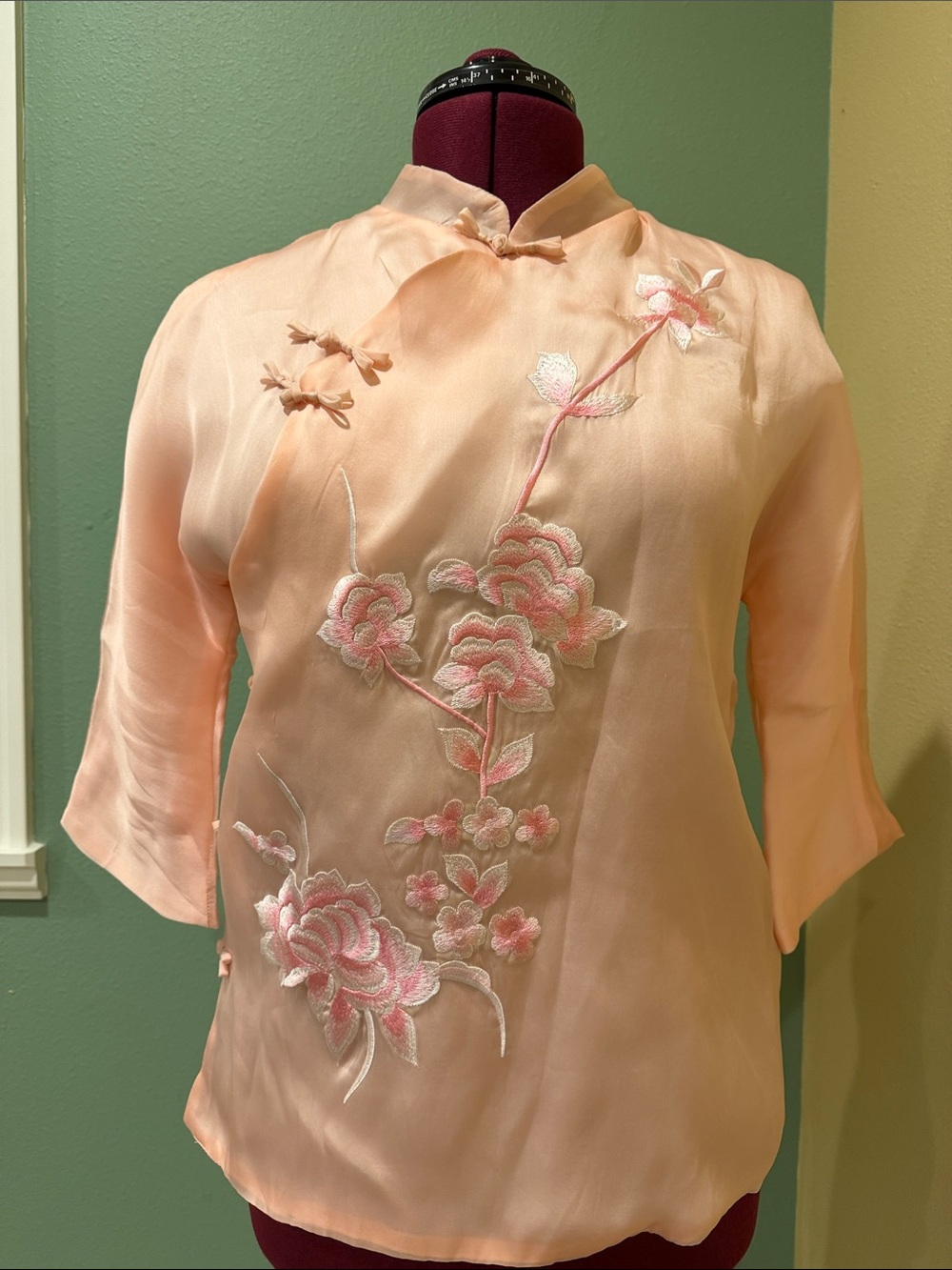 100% Silk Embroidered Mandarin Collar Top - Peach